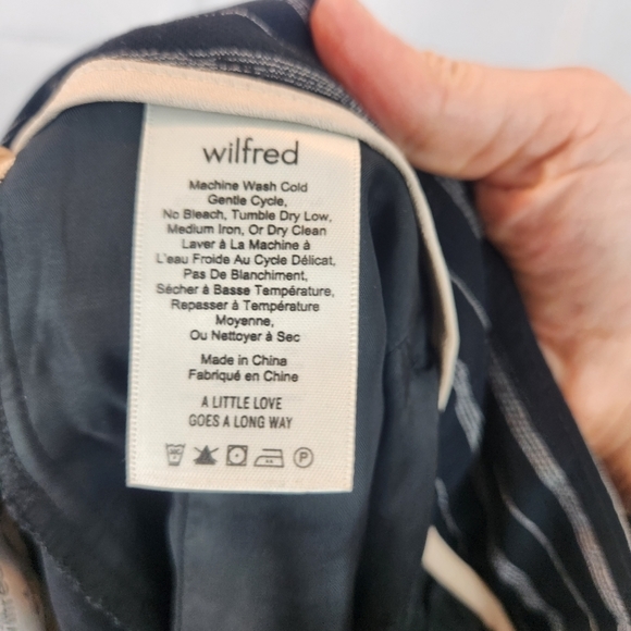 ARITZIA Wilfred Tie Front pants size 4 in EUC - Picture 9 of 10